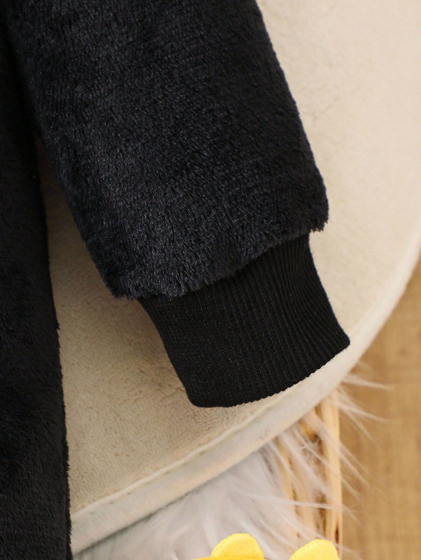 Grenouillère “Petit Monstre” en Polaire Douce