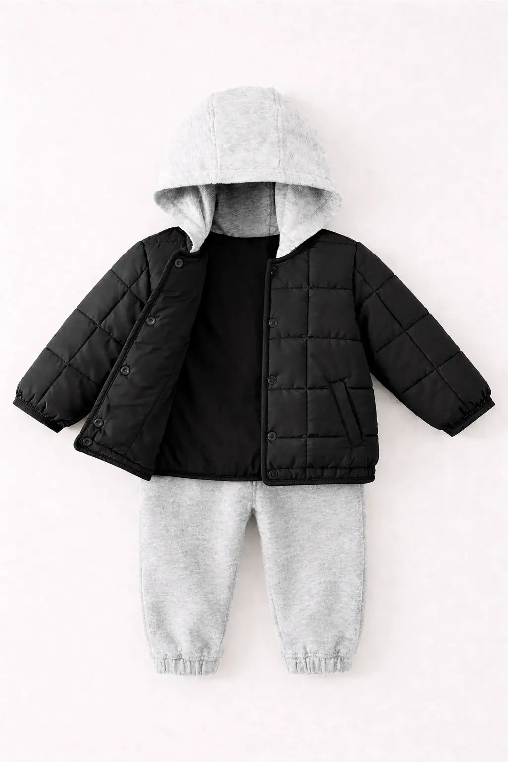 Ensemble Bébé Matelassé à Capuche – Veste & Pantalon Doublés