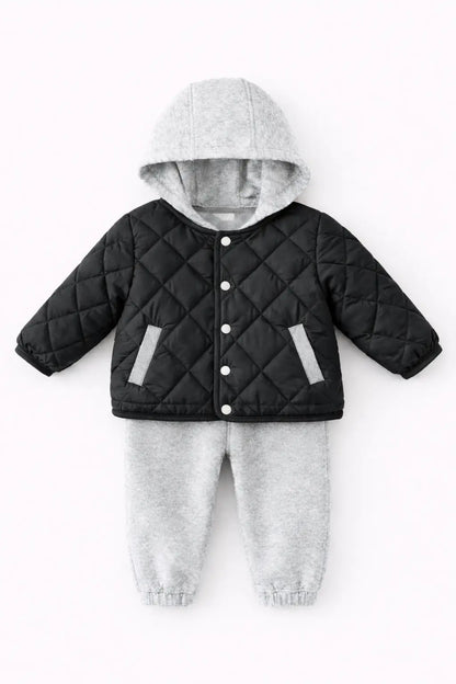 Ensemble Bébé Matelassé à Capuche – Veste & Pantalon Doublés