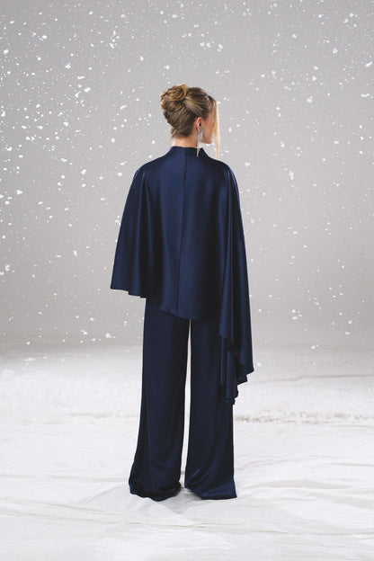 Enssemble Cape Asymétrique et Pantalon en Soie