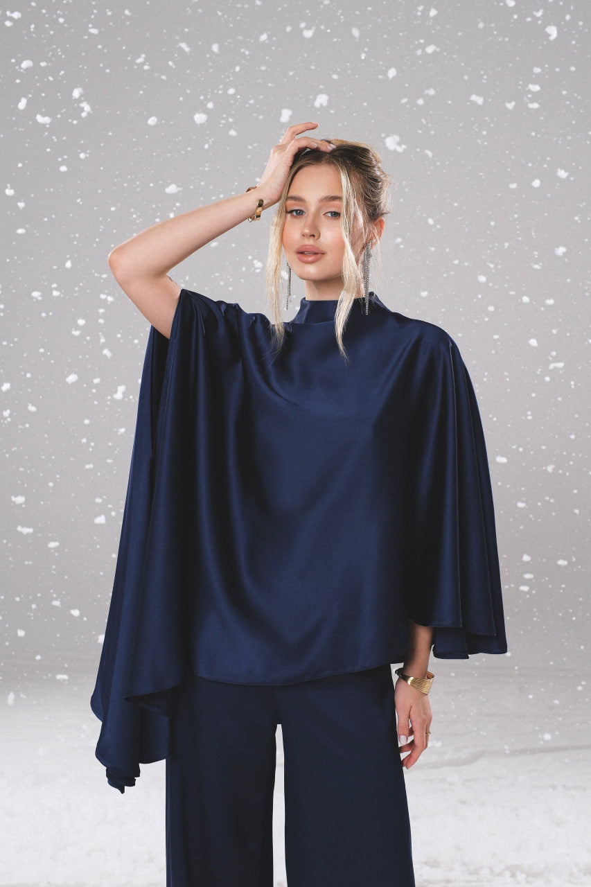 Enssemble Cape Asymétrique et Pantalon en Soie