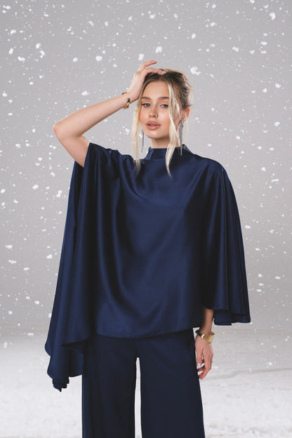 Enssemble Cape Asymétrique et Pantalon en Soie